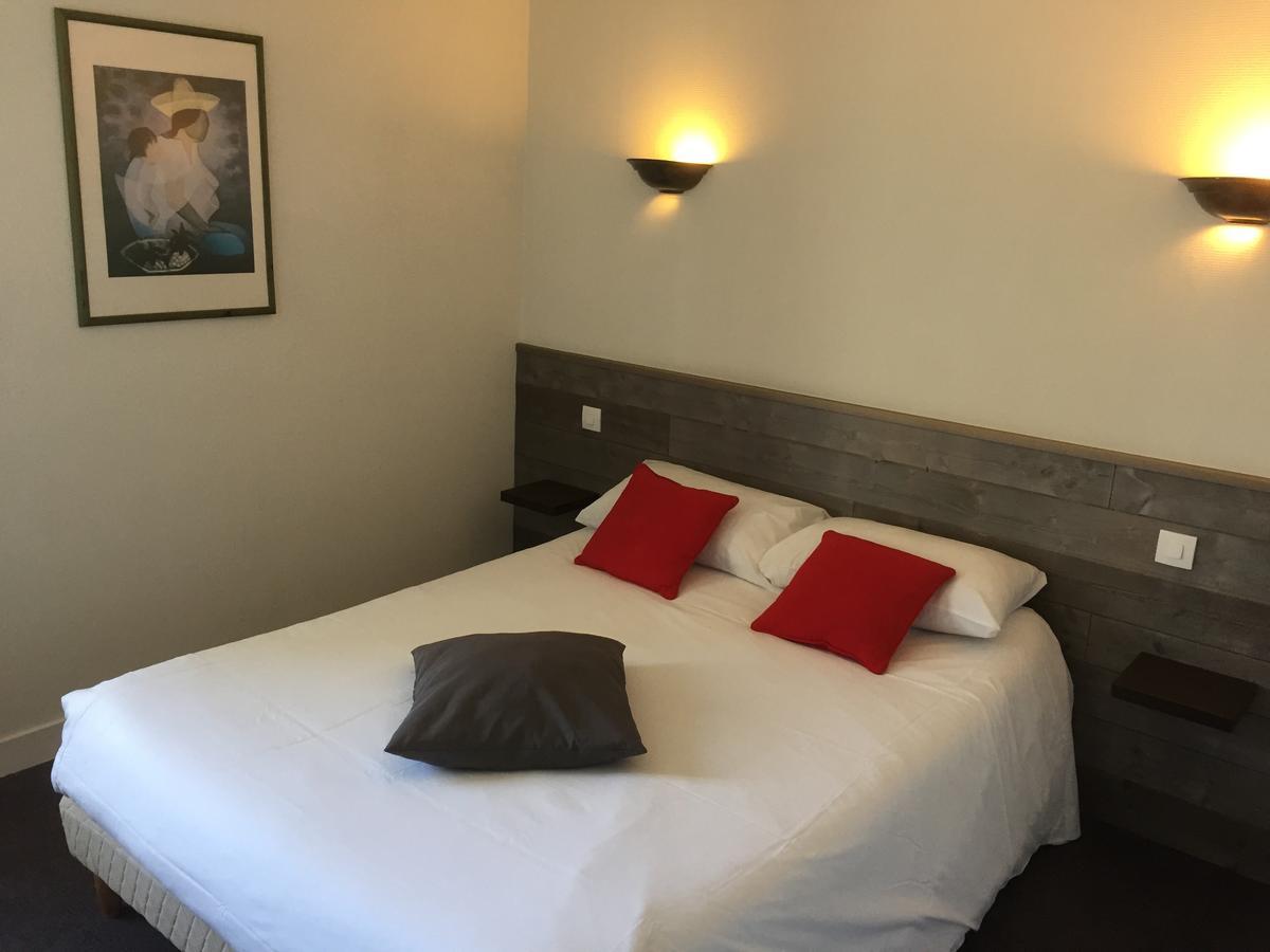 Hotel TGV Quimper Exterior foto